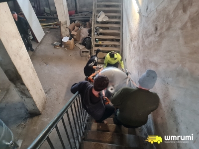 Sosnowiec - wnoszenie wielkogabarytowych zbiorników - WMRumi Transport & przeprowadzki